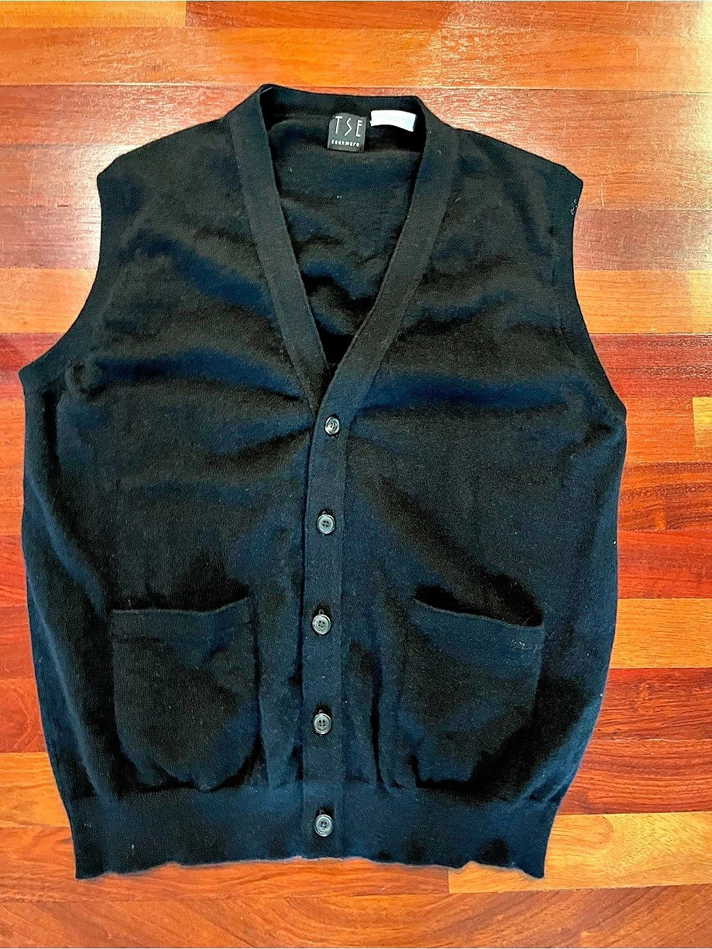 TSE Cashmere Cardigan Vest in Black Size Medium